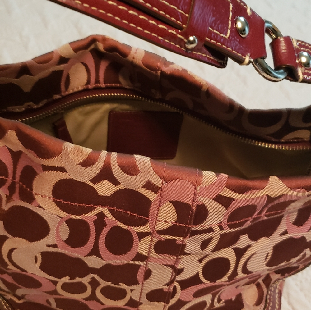 NWT's Large COACH Carly Optic Signature handbag F1